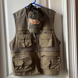 Flygo Fishing Vest - Realtree Cap - Brown Tactical/Fishing Vest and Camo Cap